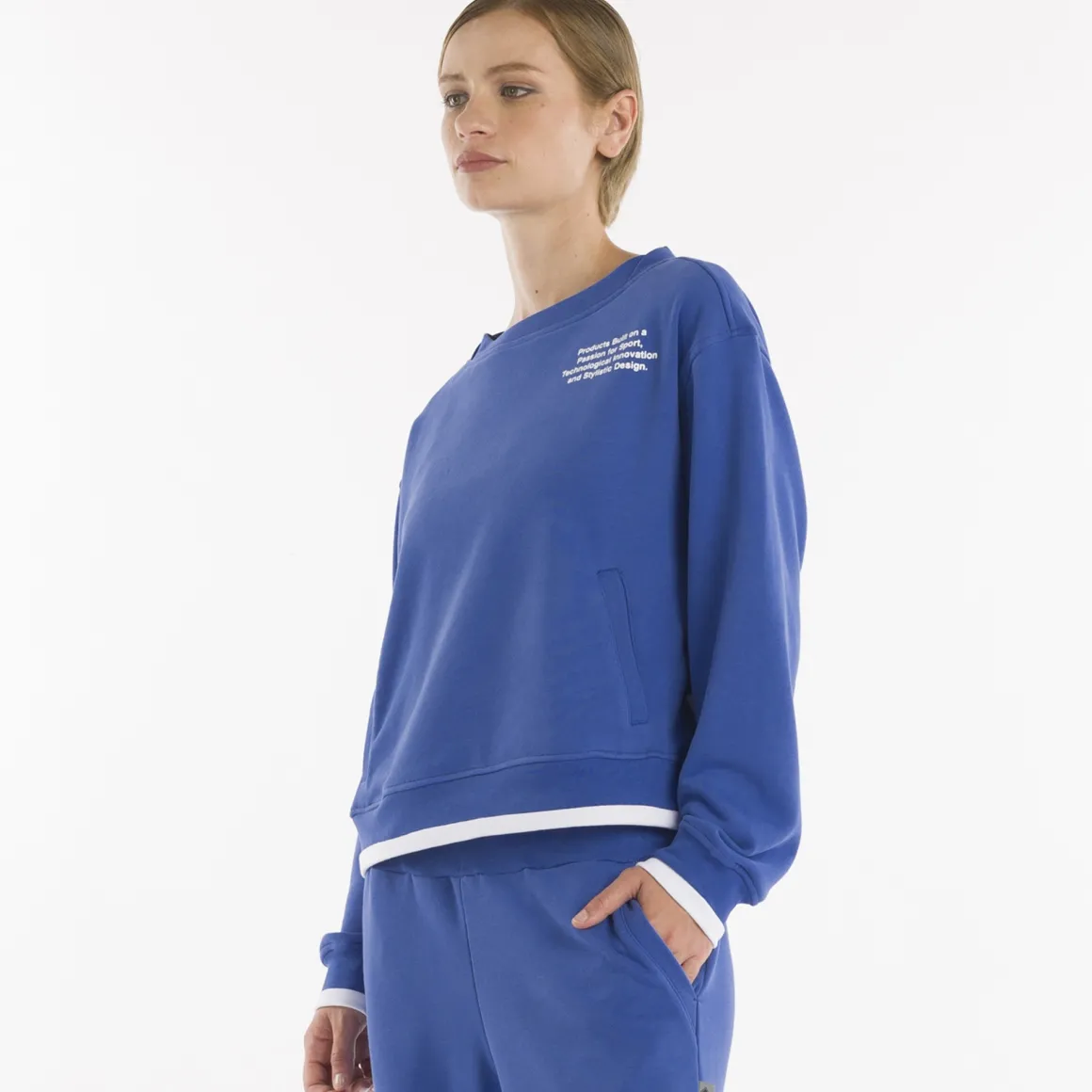 Sweatshirt crop à col ras du cou SS25 pour femmes